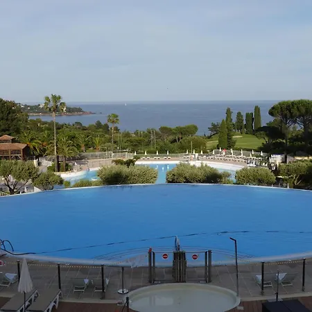 Magnifique Vue - 2 Pieces Climatise Avec Terrasse A Cap Esterel *